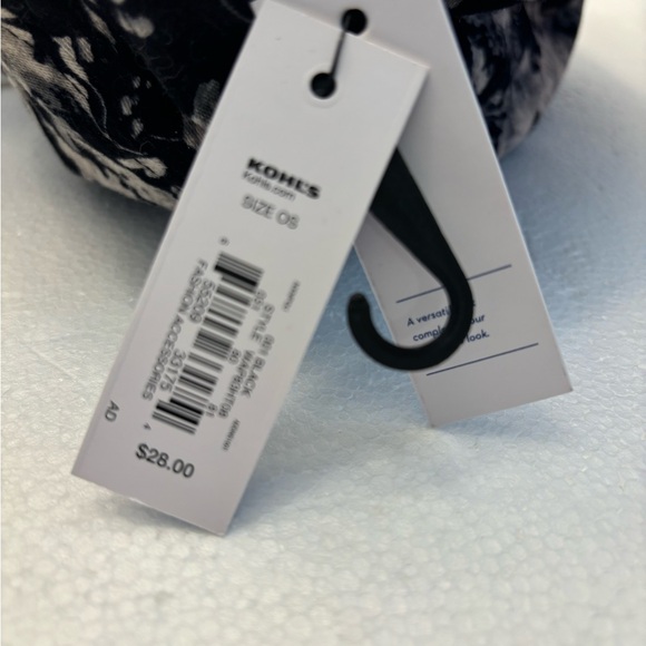 NWT Apt.9 black/white floral newsboy cap. OS - Picture 8 of 8